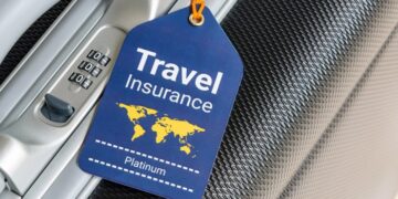 Complete Guide to Buying The Best Travel Insurance [2025]